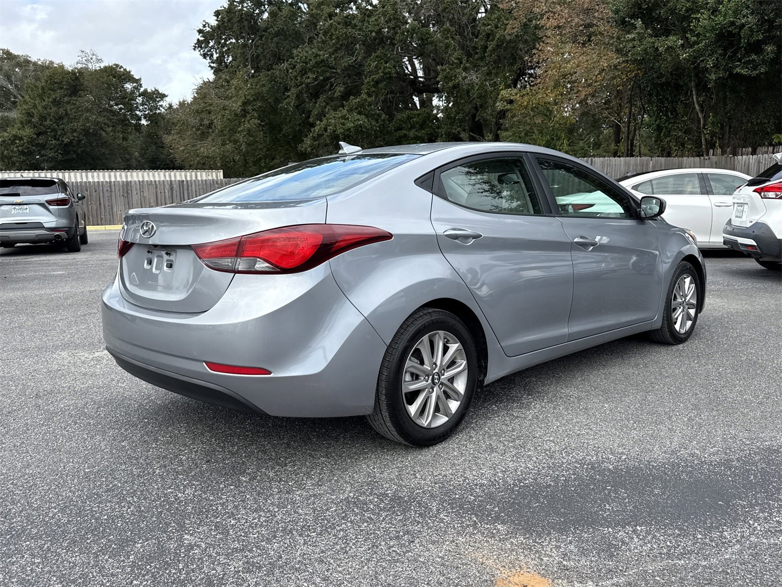Used 2016 Hyundai Elantra SE w/ Option Group 02 image 5