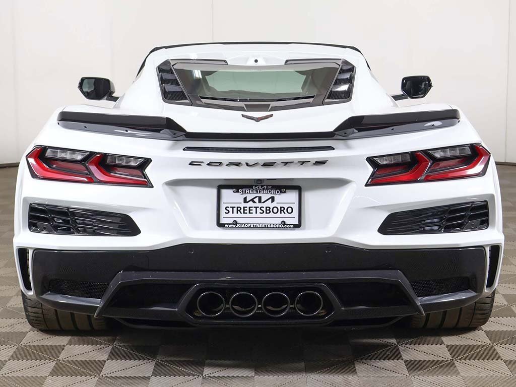 Used 2025 Chevrolet Corvette Z06 w/ Battery Protection Package image 13