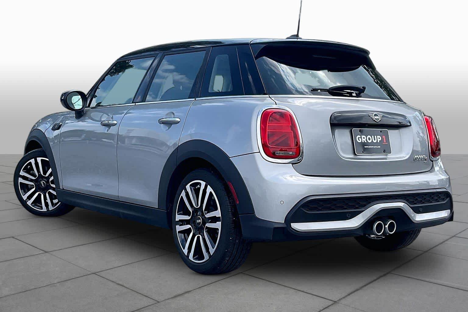 Used 2024 MINI Cooper S FWD image 10