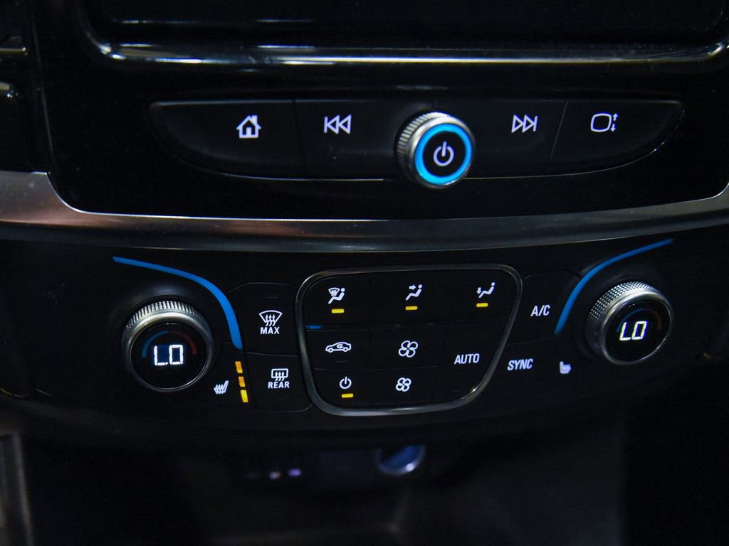Used 2021 Chevrolet Traverse LT AWD/4WD image 22