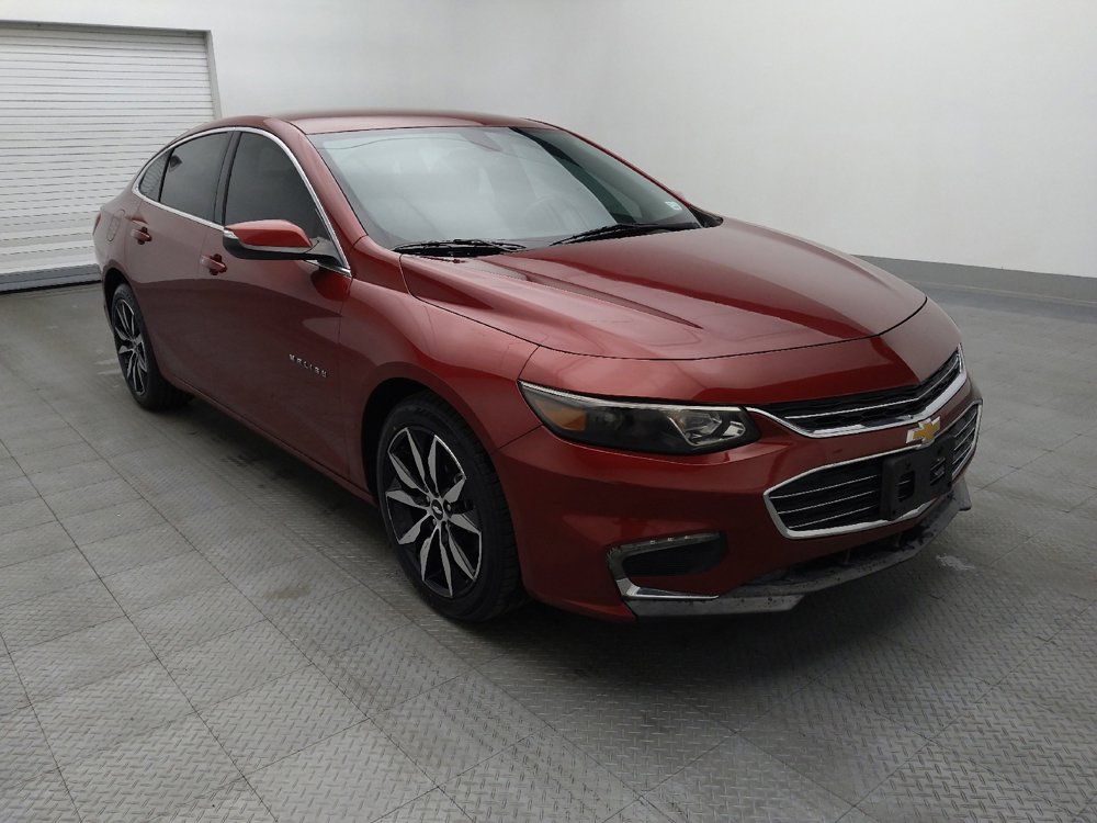 Used 2017 Chevrolet Malibu LT w/ Leather Package image 13