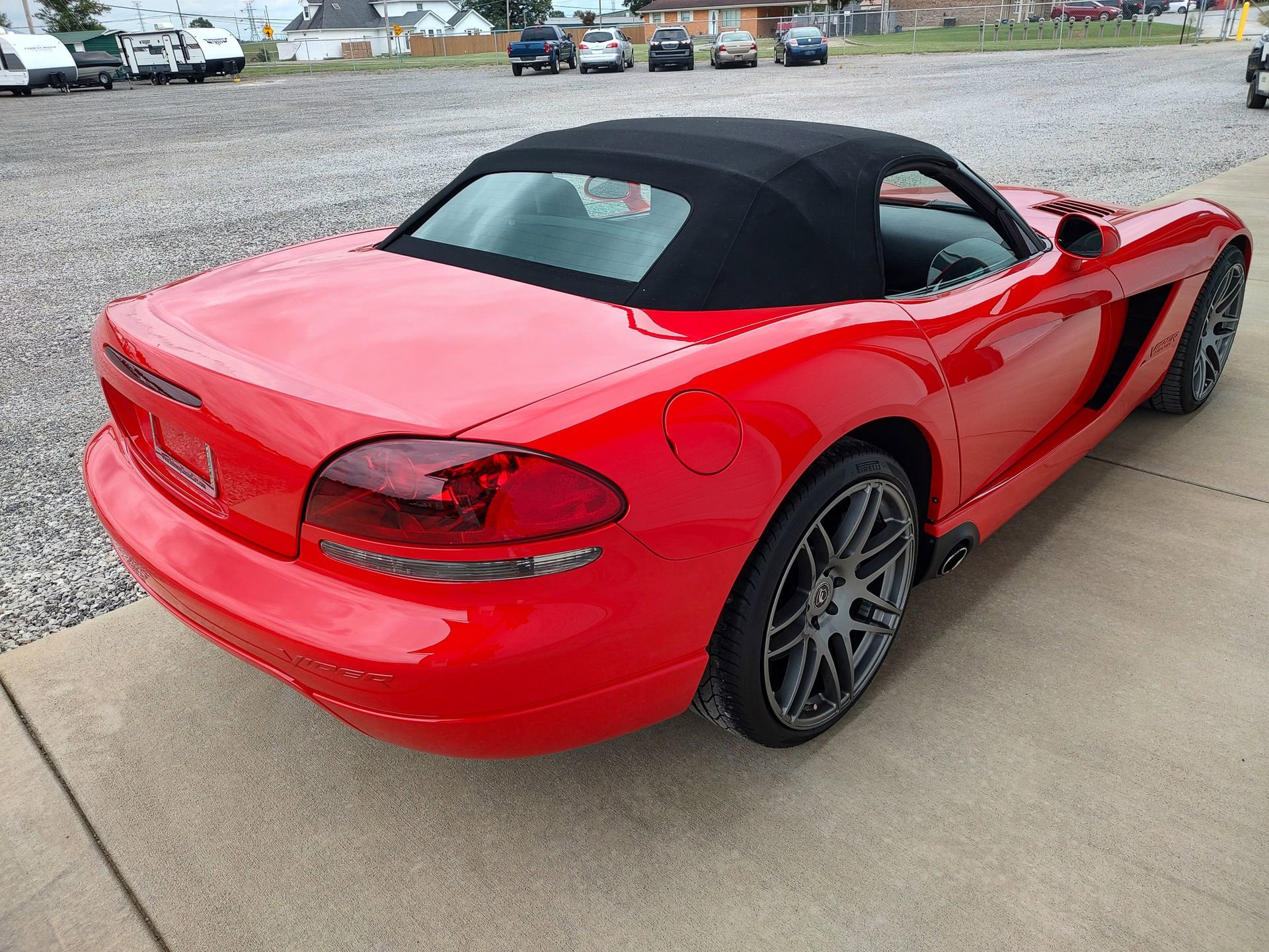 Used 2003 Dodge Viper SRT-10 image 23