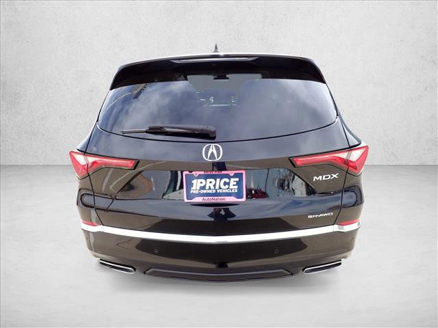 Used 2023 Acura MDX SH-AWD w/ Technology Package image 3