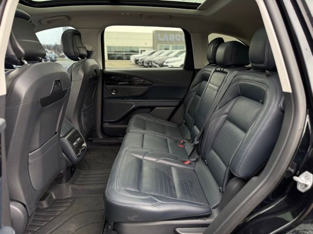 Used 2025 Lincoln Nautilus Reserve image 20