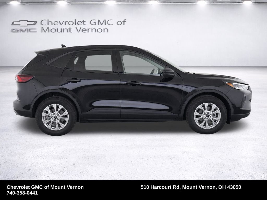 Used 2025 Ford Escape Active AWD/4WD image 39