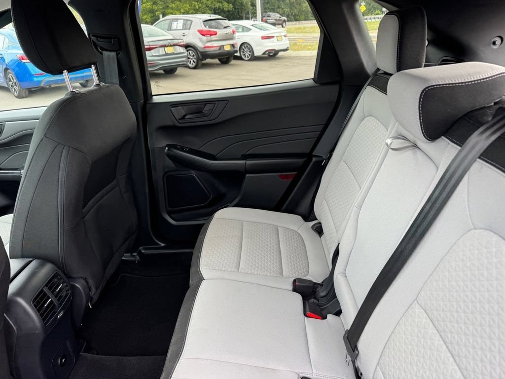Used 2024 Ford Escape Active AWD/4WD image 11