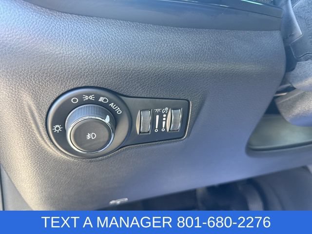 New 2026 Jeep Compass Latitude AWD/4WD image 17