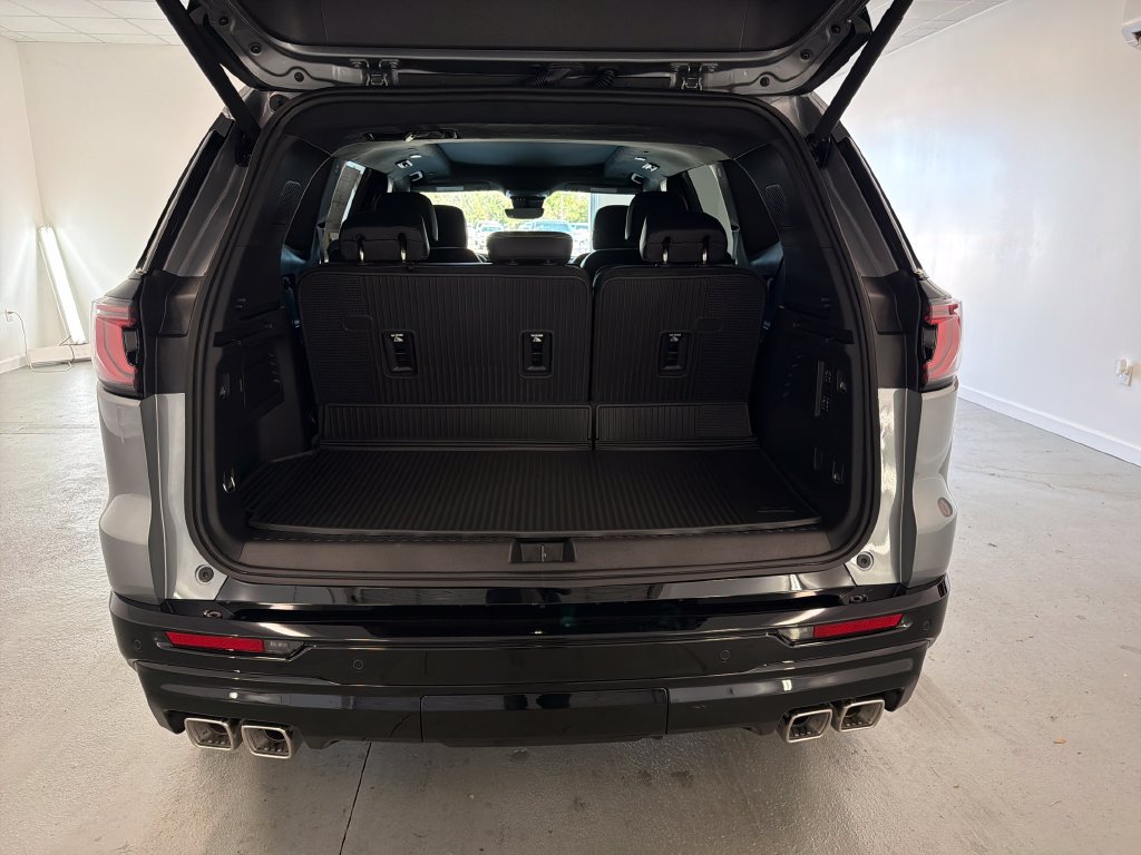 New 2027 GMC Acadia Denali Ultimate w/ LPO, Floor Liner Package FWD image 7
