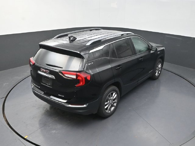 Used 2024 GMC Terrain SLT AWD/4WD image 29