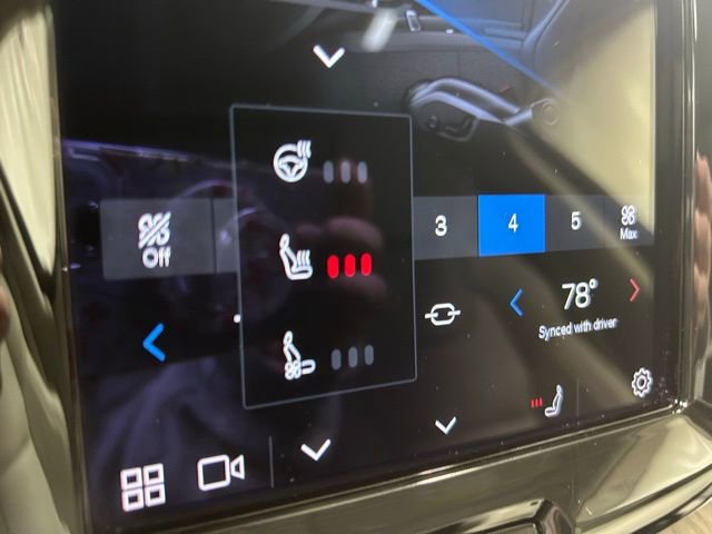 Used 2022 Volvo XC60 T8 Inscription w/ Advanced Package image 20