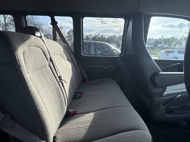Used 2023 Chevrolet Express 3500 LT w/ LT Preferred Equipment Group image 22