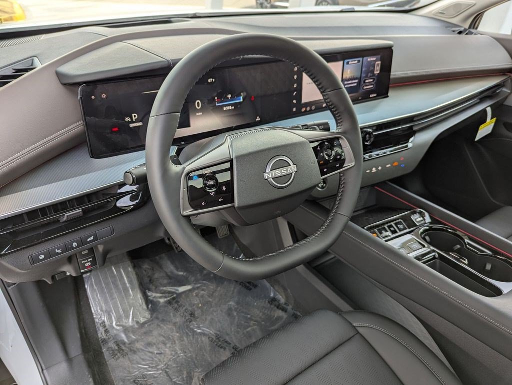 New 2025 Nissan Murano Platinum AWD/4WD image 2