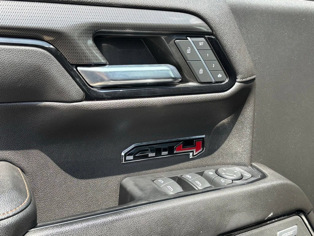 Used 2022 GMC Sierra 1500 AT4 w/ AT4 Preferred Package AWD/4WD image 27