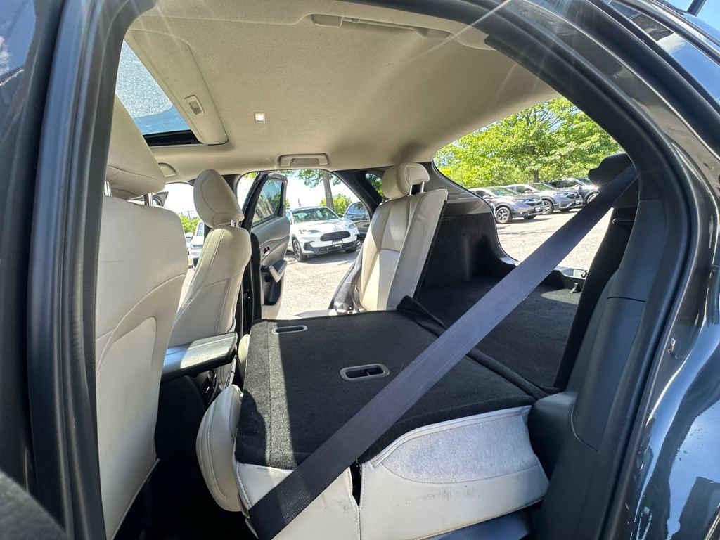 Used 2024 MAZDA CX-30 AWD 2.5 S w/ Preferred Package image 26