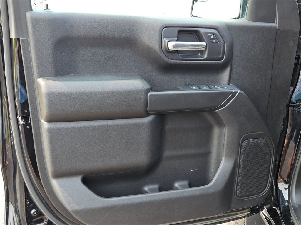 Used 2023 Chevrolet Silverado 1500 Custom Trail Boss w/ LPO, Dark Essentials Package image 21