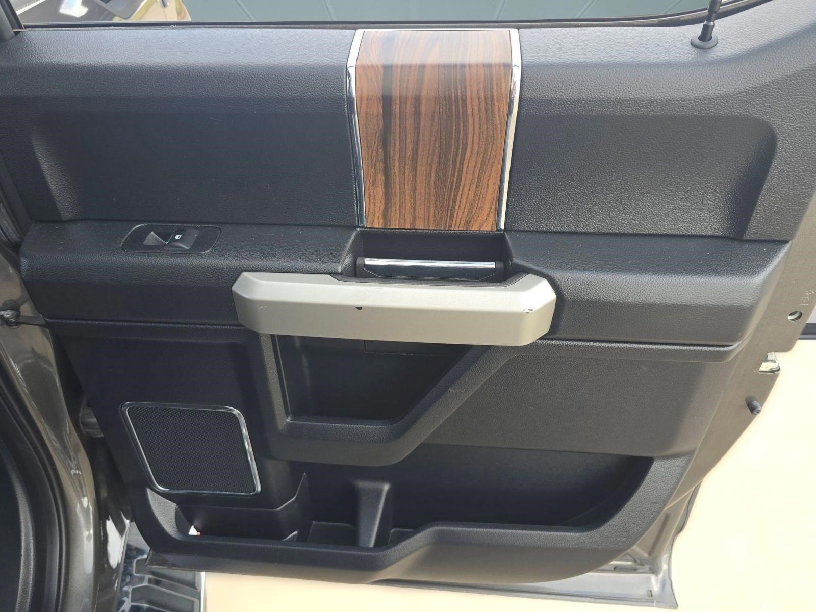 Used 2017 Ford F150 Lariat w/ Equipment Group 502A Luxury image 25