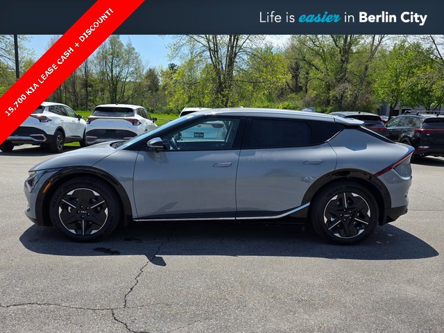 New 2025 Kia EV6 Wind image 4