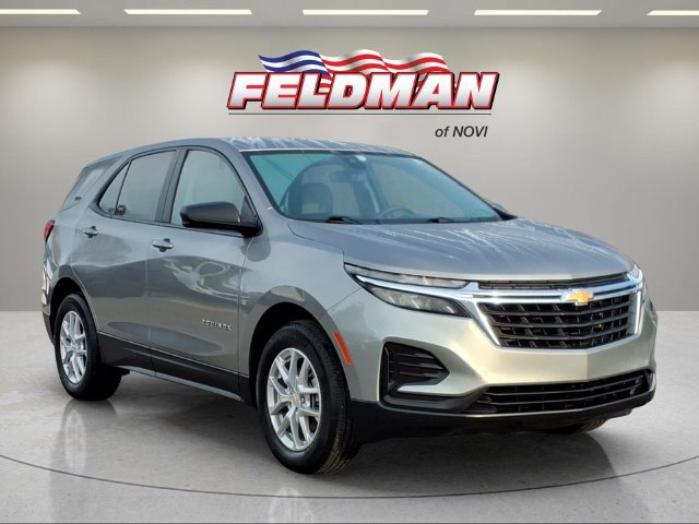 Used 2024 Chevrolet Equinox LS w/ LS Convenience Package FWD image 8
