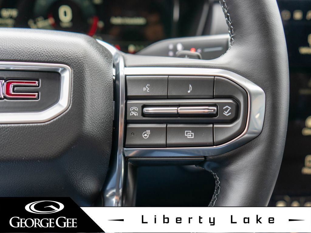 Used 2026 GMC Terrain Elevation w/ Elevation Premium Package image 18