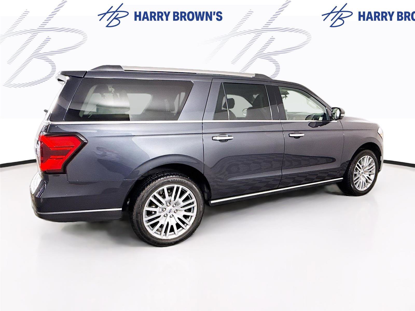 Used 2022 Ford Expedition Max Limited image 35