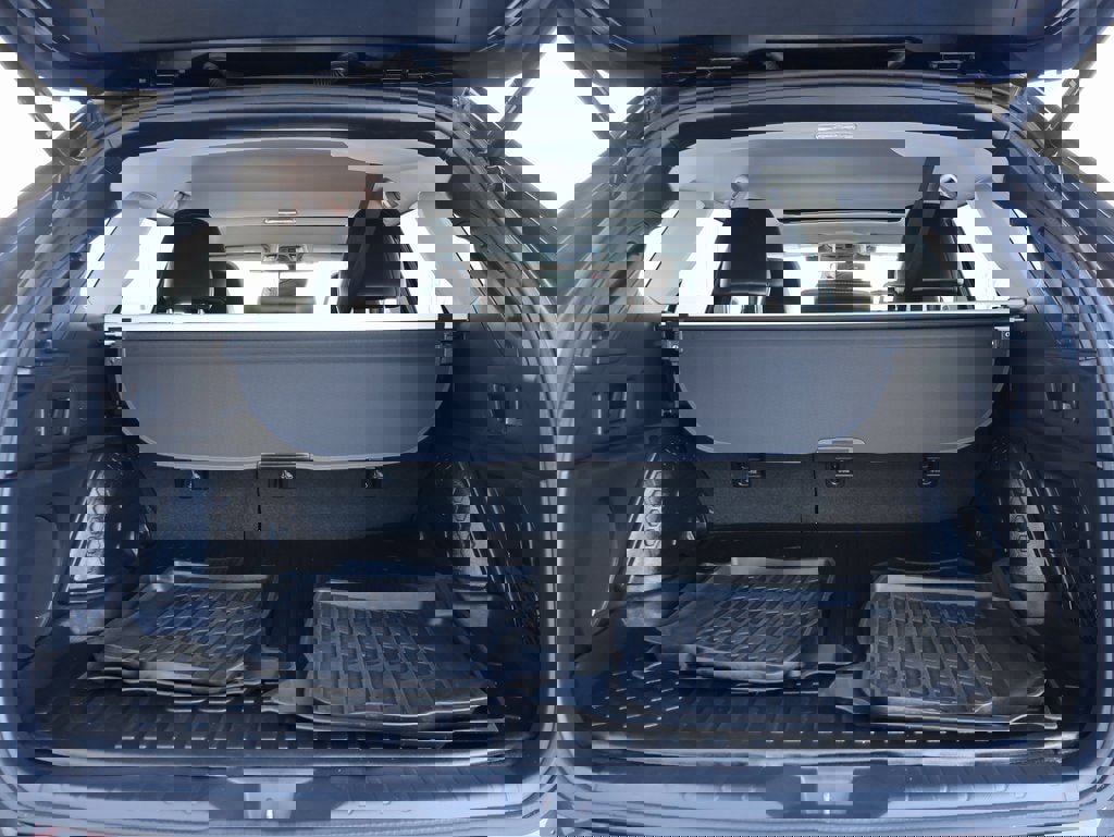 Used 2023 Subaru Outback Limited image 15