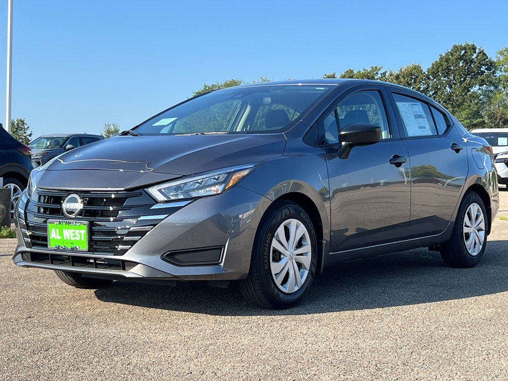 New 2025 Nissan Versa S w/ Trunk Package image 3