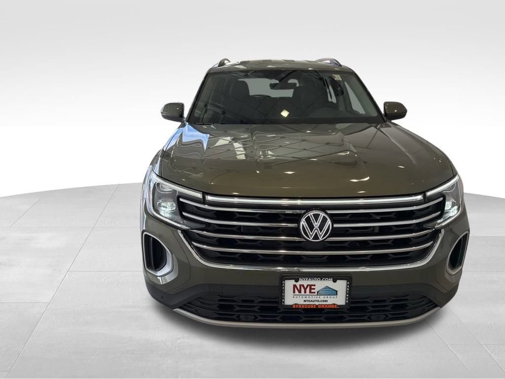 New 2026 Volkswagen Atlas SE image 8