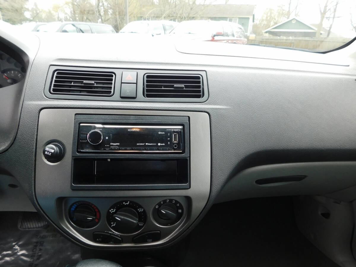 Used 2006 Ford Focus SES image 7