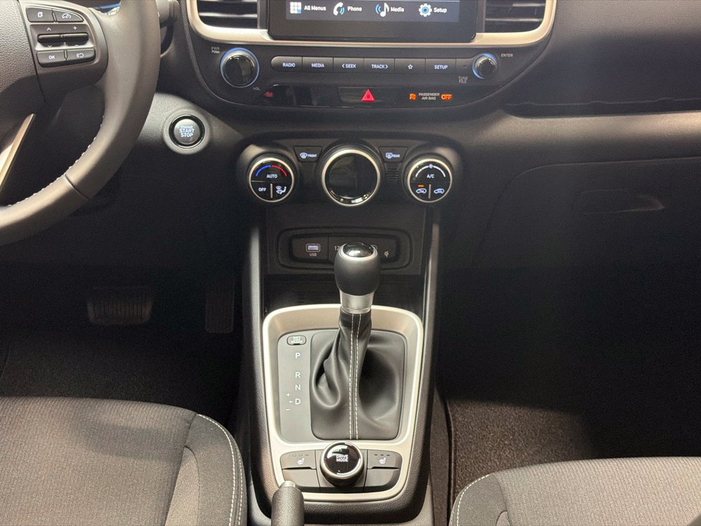 New 2026 Hyundai Venue SEL FWD image 17