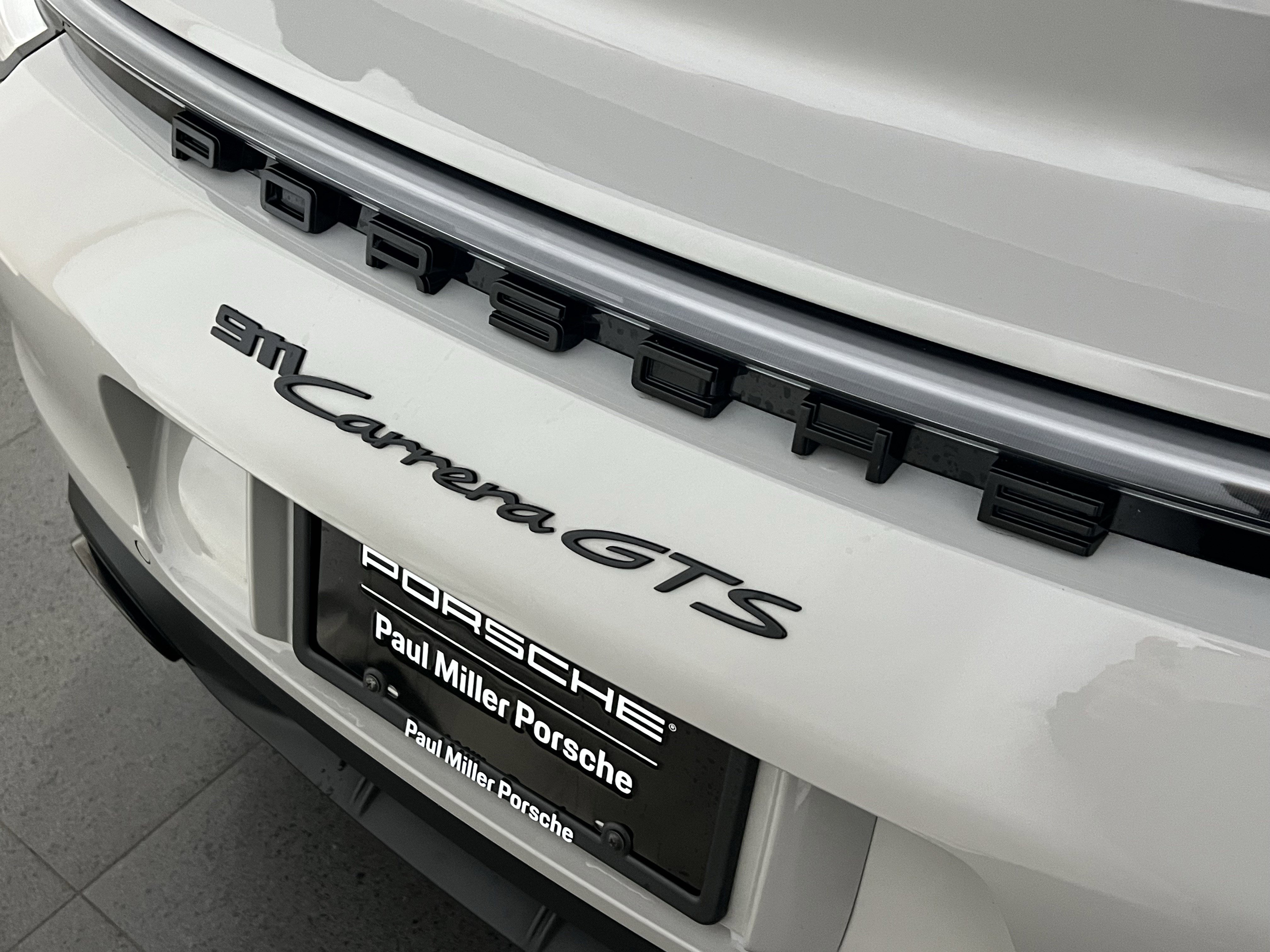 Certified 2024 Porsche 911 Carrera GTS image 23