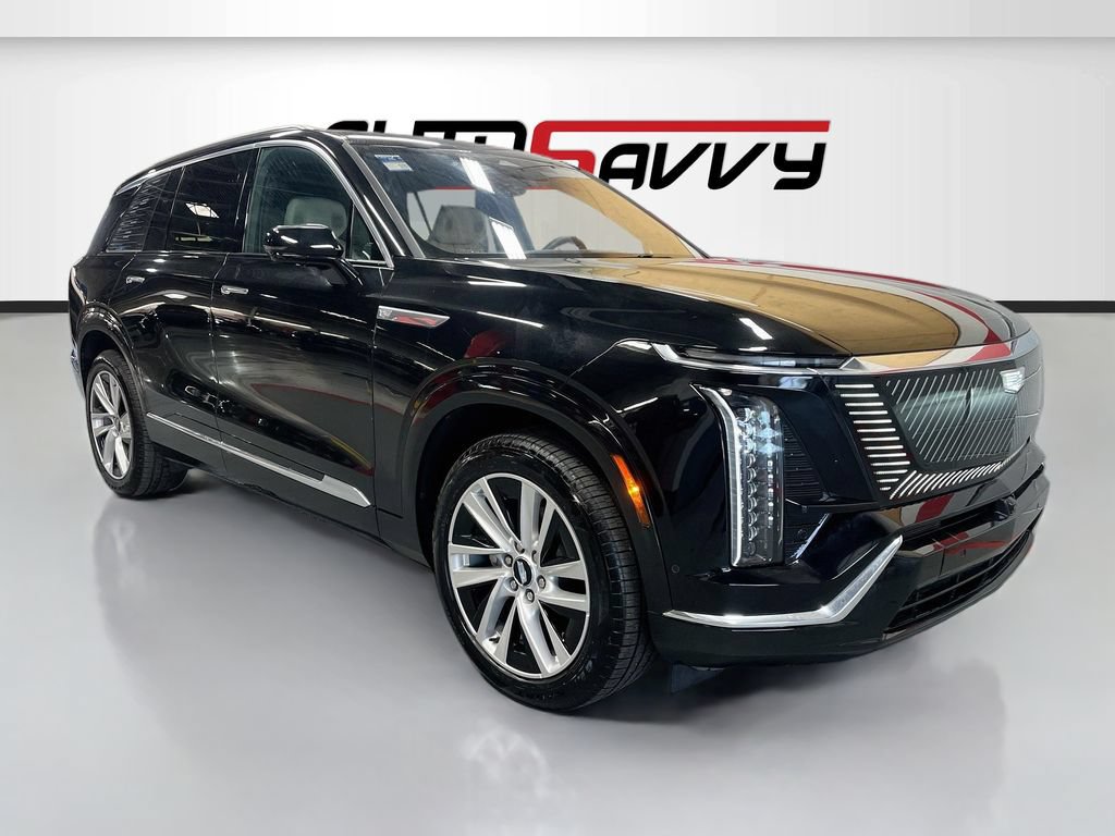 Used 2026 Cadillac Vistiq Luxury