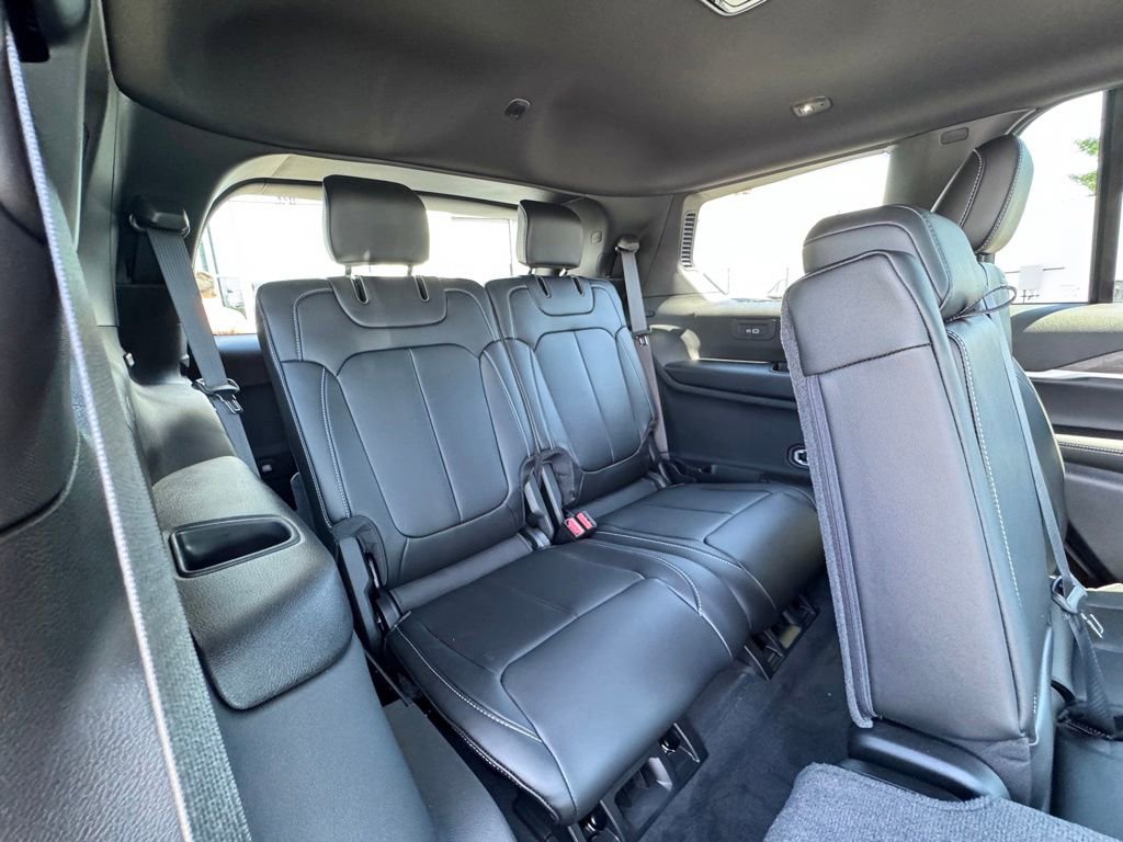 New 2026 Jeep Grand Cherokee L Limited AWD/4WD image 22