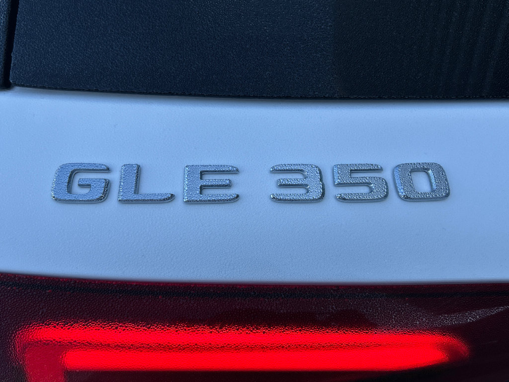 Used 2024 Mercedes-Benz GLE 350 4MATIC image 31