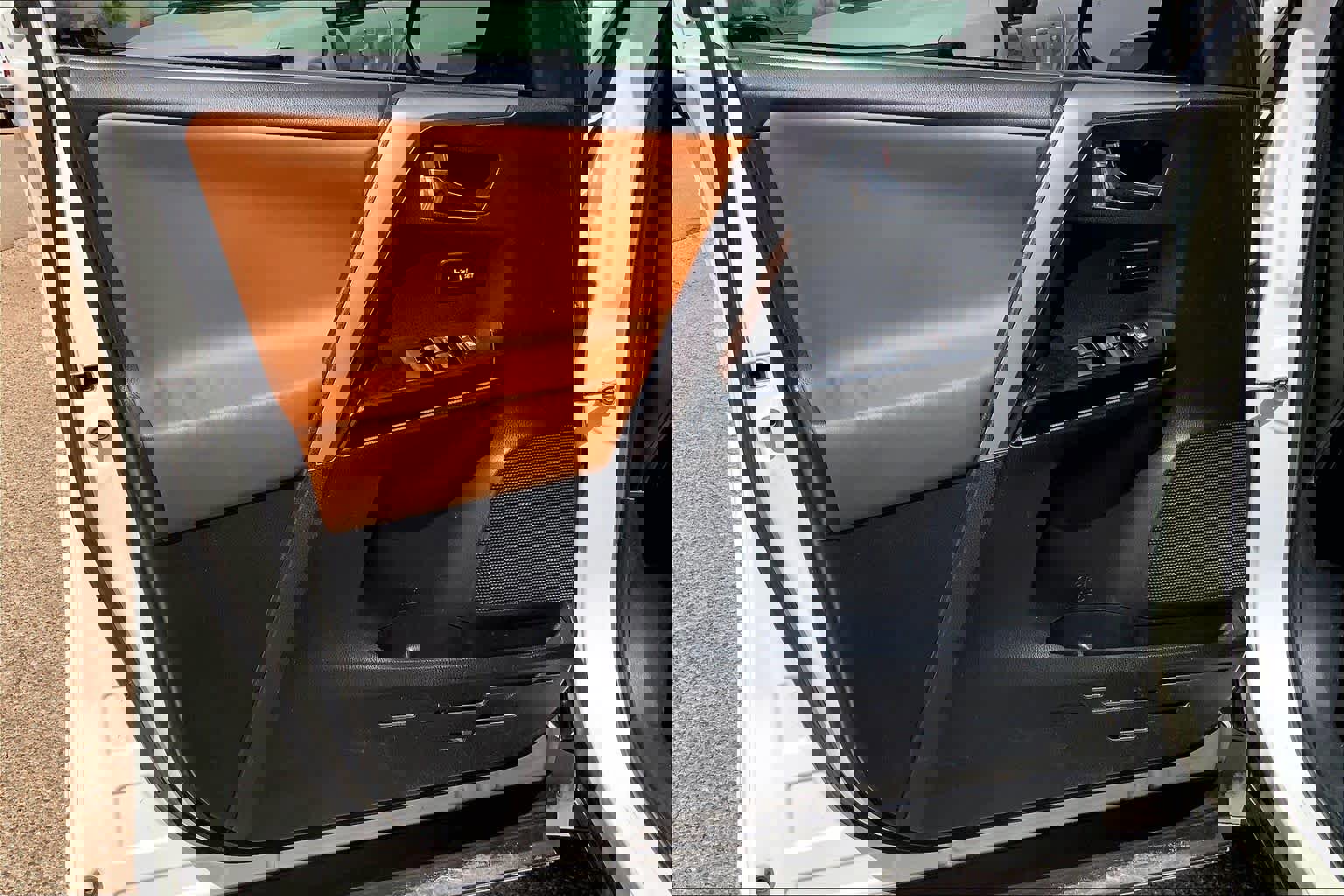 Used 2017 Toyota RAV4 Limited w/ Advanced Technology Package image 22