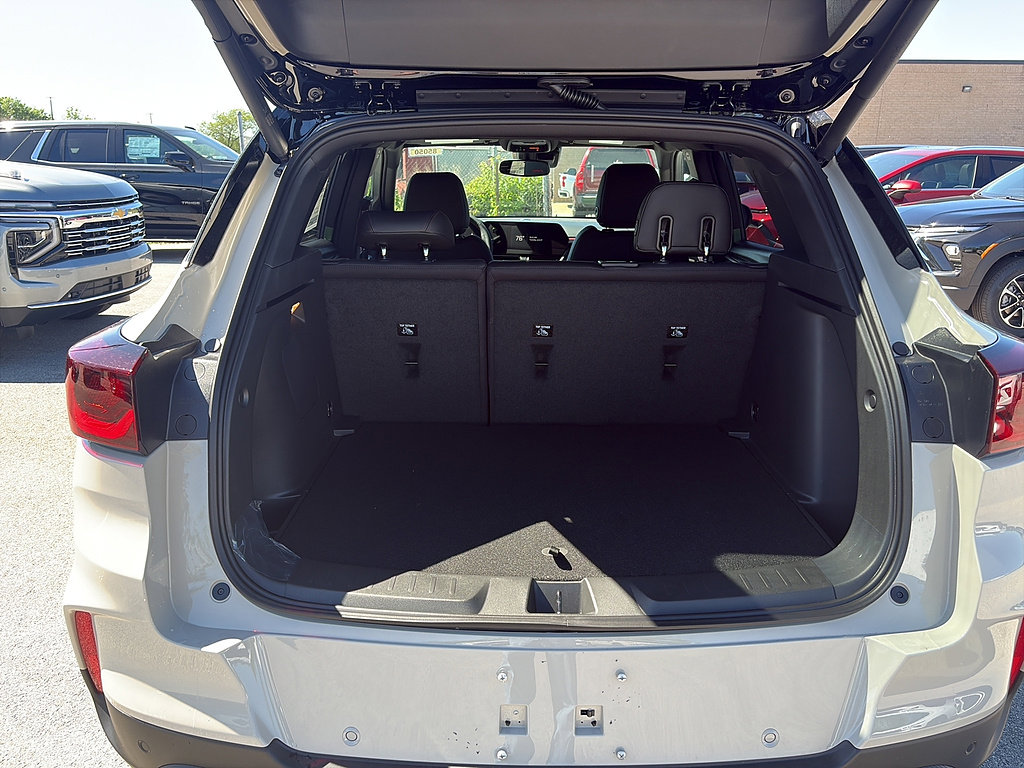 New 2026 Chevrolet TrailBlazer RS w/ Convenience Package AWD/4WD image 10