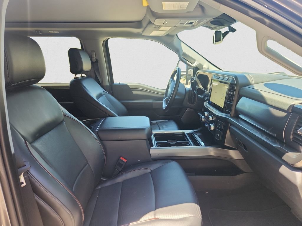 Certified 2023 Ford F450 Lariat w/ Camper Package AWD/4WD image 35