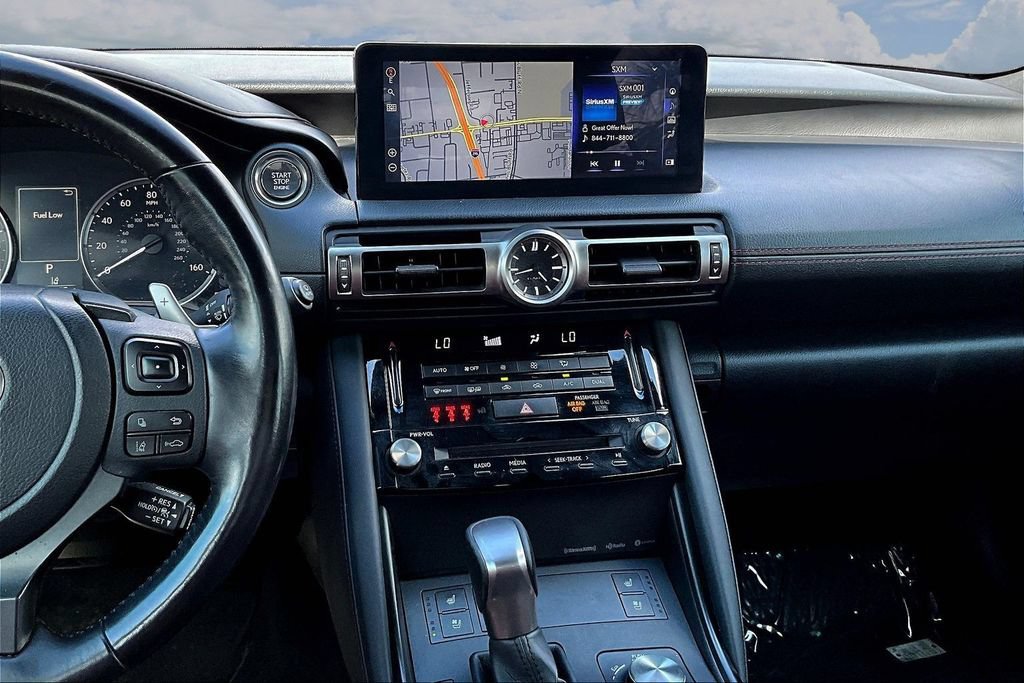 Used 2022 Lexus IS 300 AWD w/ Premium Package image 9