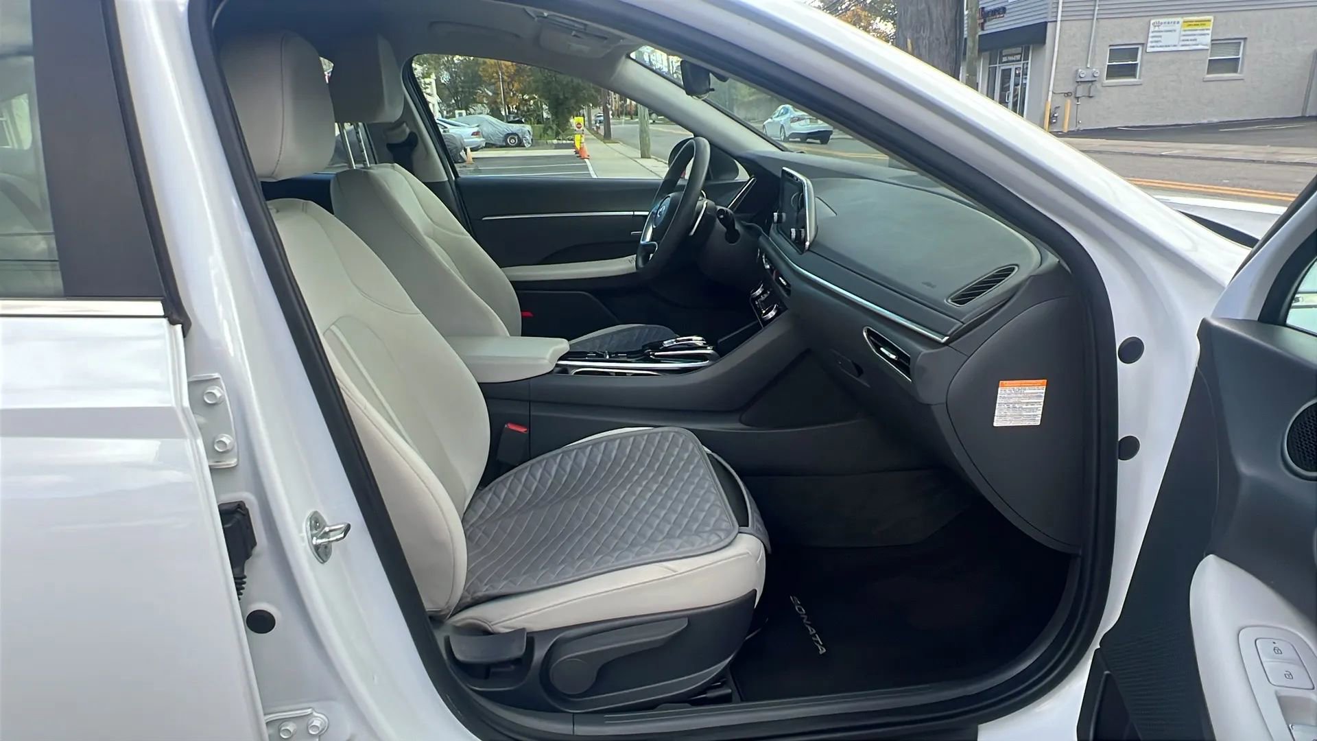 Used 2022 Hyundai Sonata Blue image 30