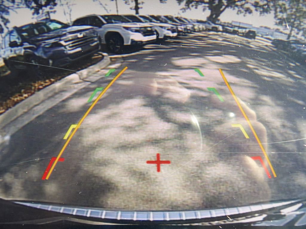 Used 2021 Subaru Ascent Premium w/ Convenience Package image 22