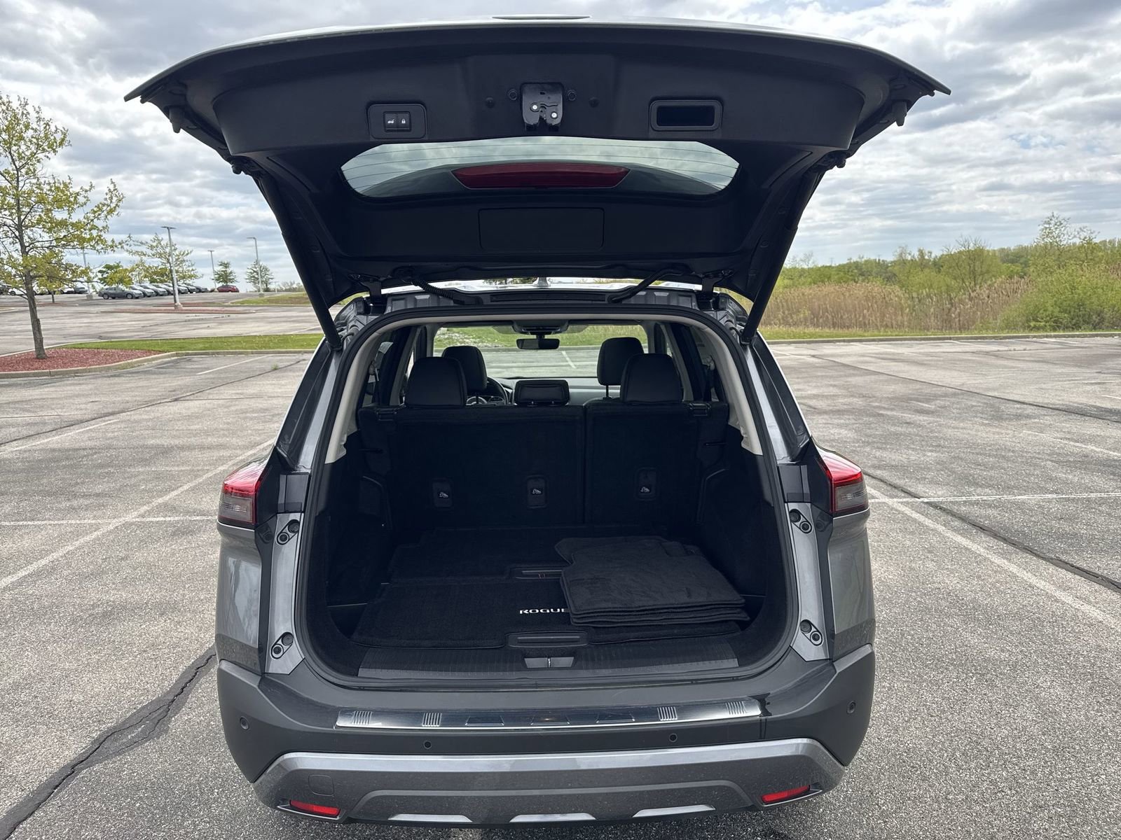 Certified 2023 Nissan Rogue SL w/ SL Premium Package AWD/4WD image 31