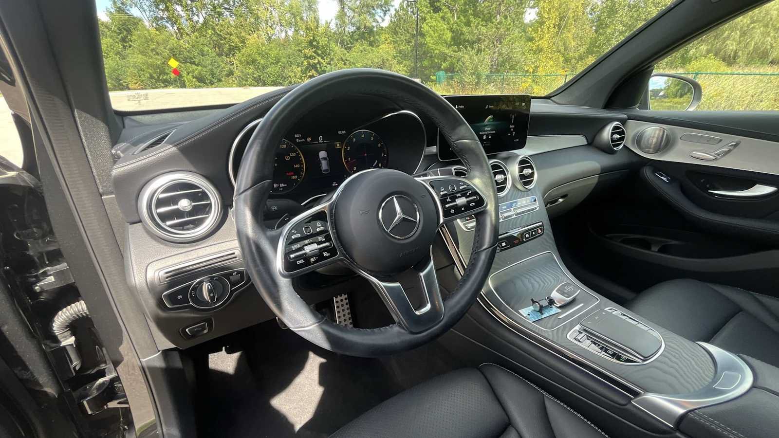 Certified 2023 Mercedes-Benz GLC 300 4MATIC Coupe image 14