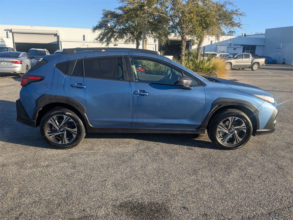 Used 2024 Subaru Crosstrek 2.0i Premium image 3