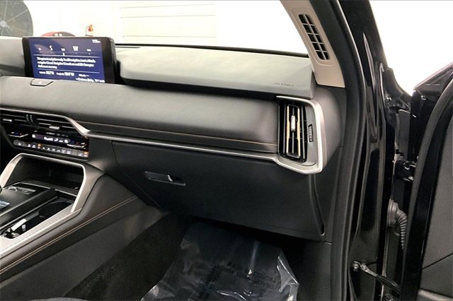 Used 2025 MAZDA CX-90 3.3 Turbo w/ Preferred Package image 15