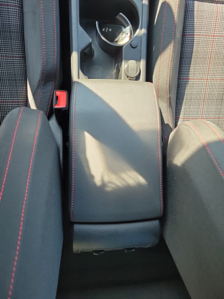 Used 2024 Volkswagen GTI S FWD image 17