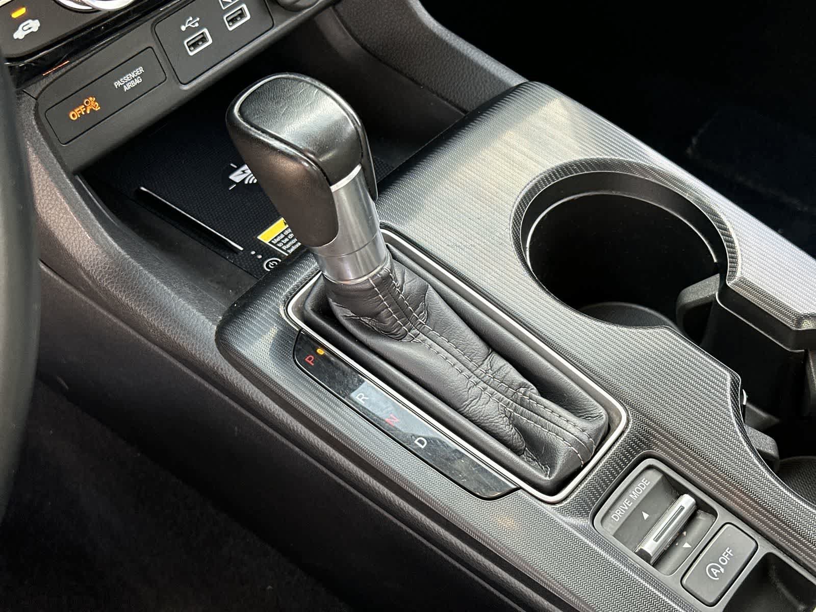Used 2022 Honda Civic Touring image 22