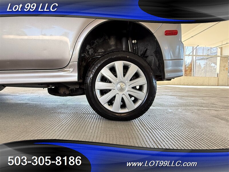 Used 2005 Scion xB FWD image 28