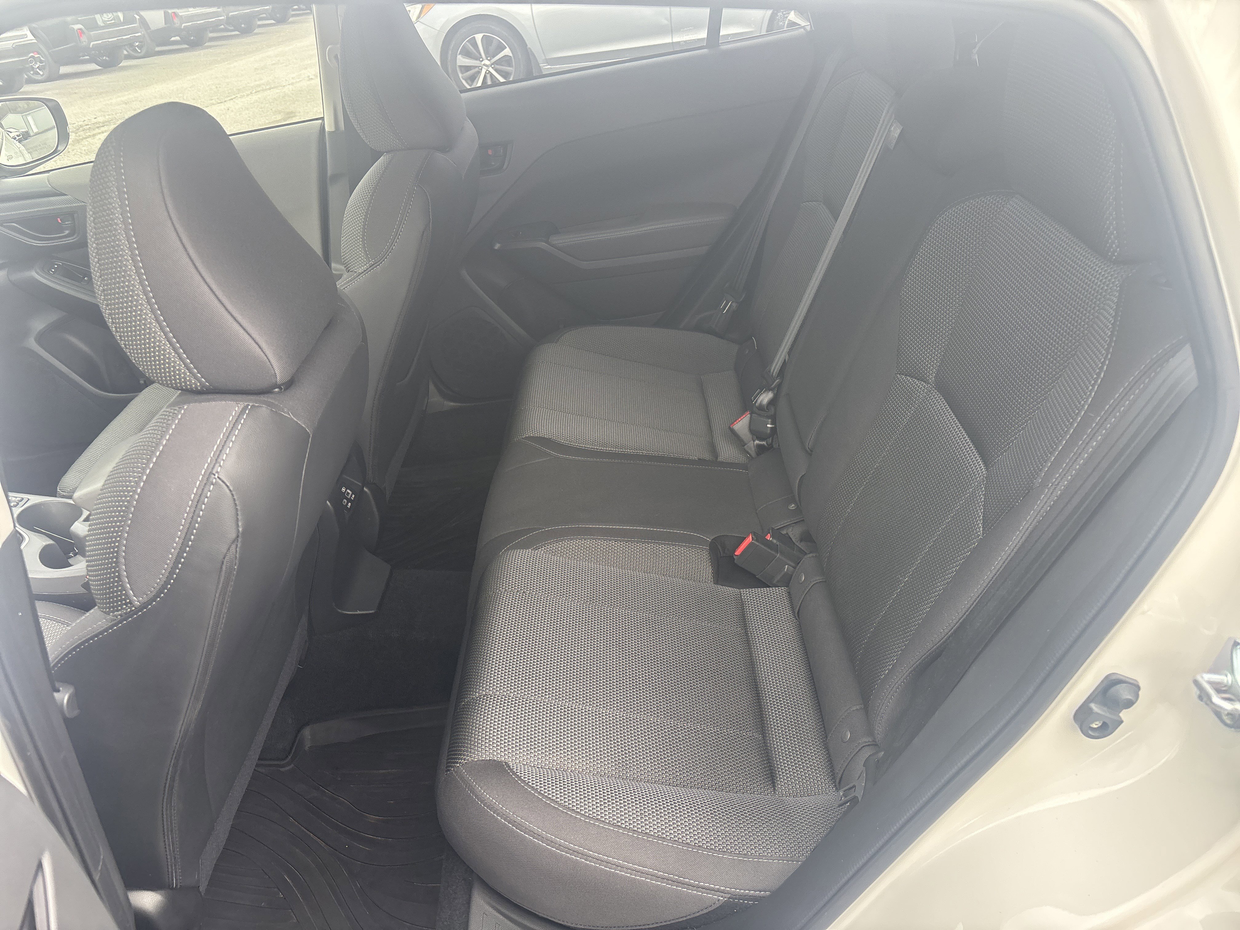 Used 2024 Subaru Crosstrek 2.0i Premium image 13