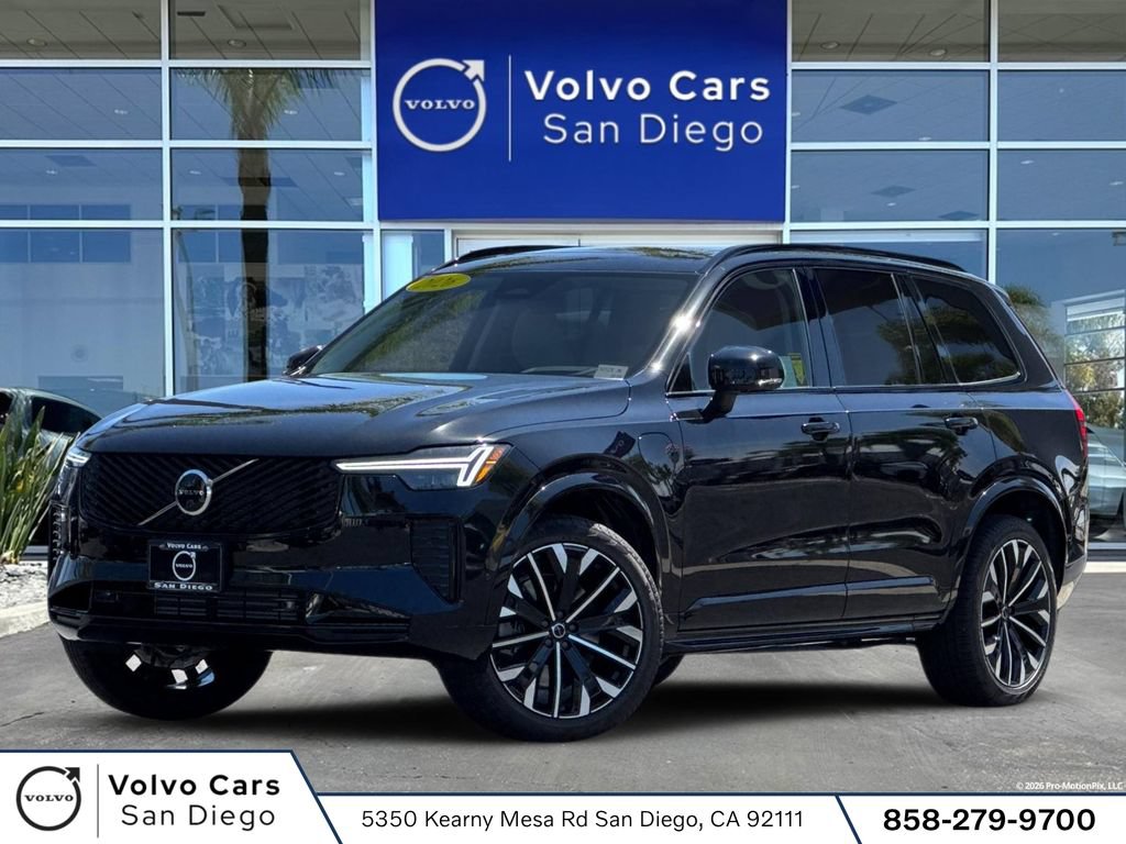 New 2026 Volvo XC90 T8 Ultra w/ Protection Package Premier