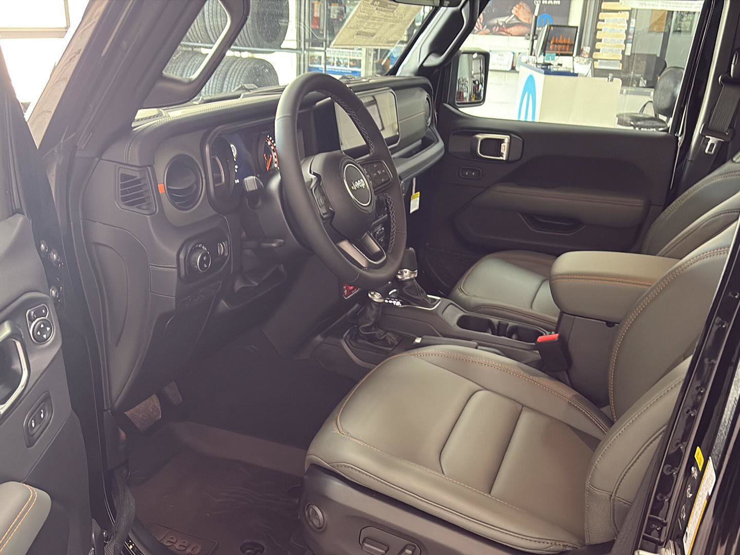 New 2026 Jeep Gladiator Mojave AWD/4WD image 5