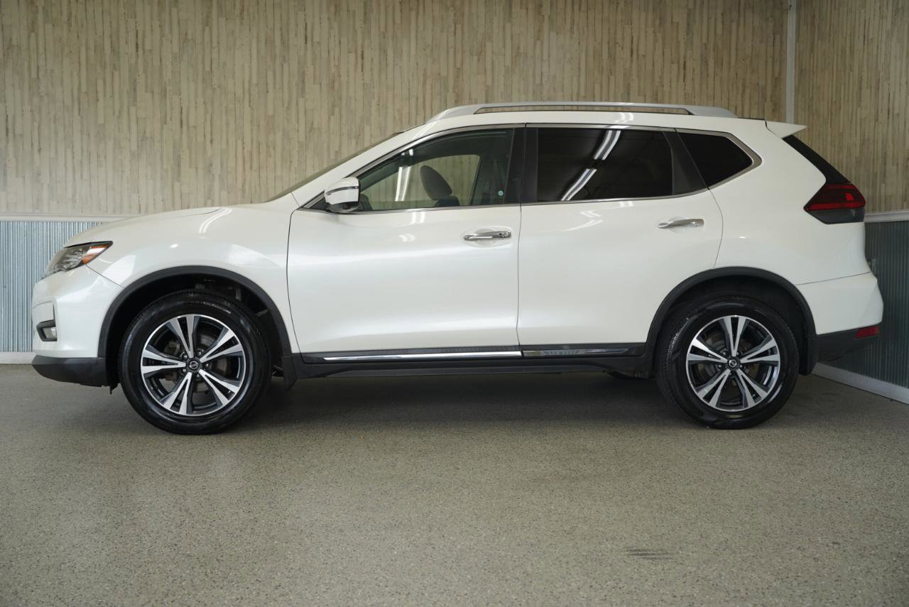 Used 2018 Nissan Rogue SL w/ Premium Package AWD/4WD image 5
